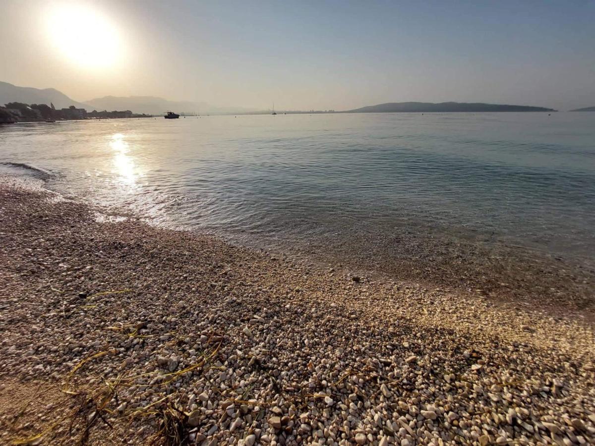 Ferienhaus Maestral - Kastel Kambelovac Kaštela Kültér fotó